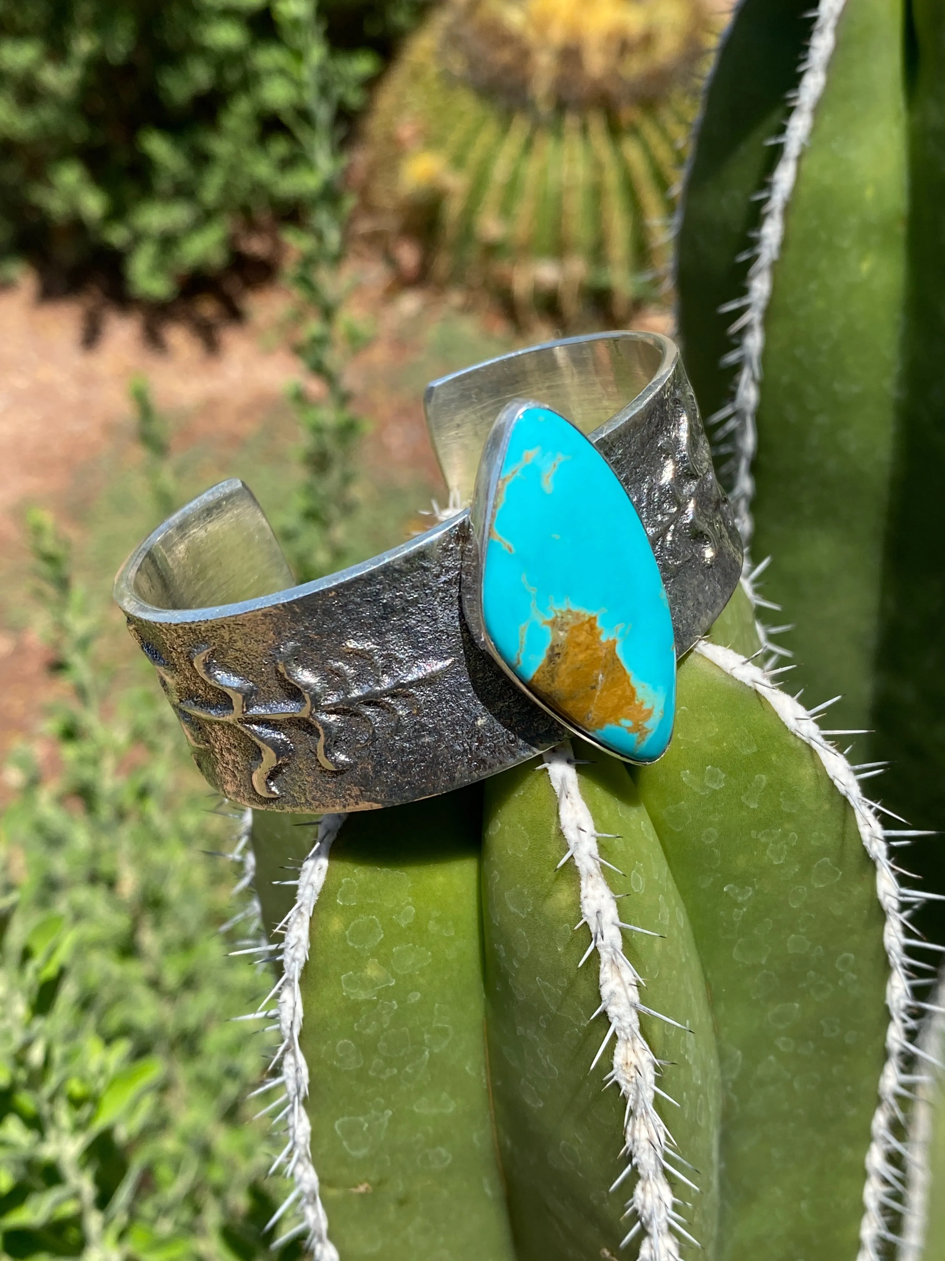 Navajo Silver Tyrone Turquoise Tufa Cast Cuff