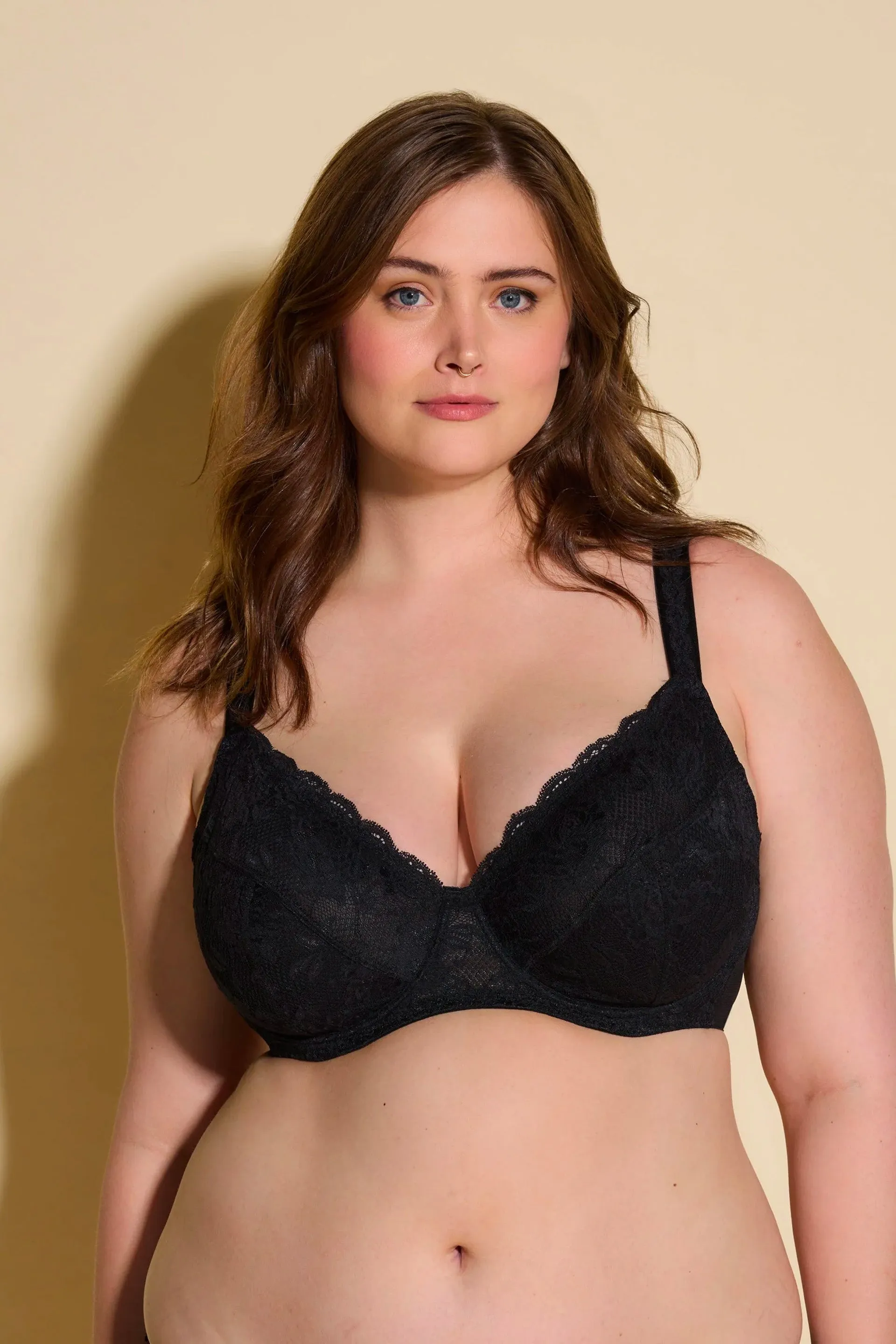 Never Say Never Side Support Bra Black