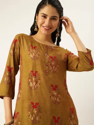 Women Green Embroidered Kurta Set with Palazzos