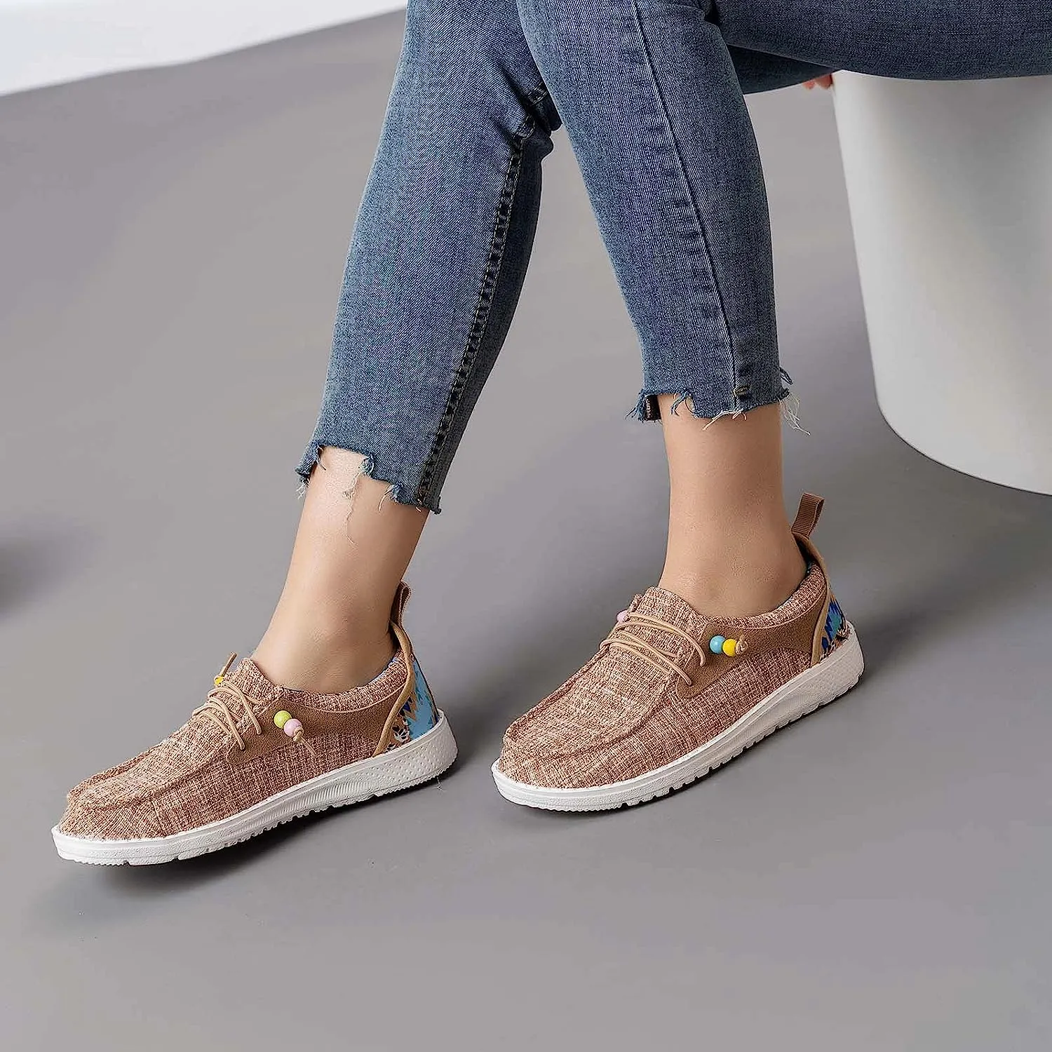 Women Size 6 Canvas Lace Up Slip-On Loafers/Tennis Shoes/Sneakers/Walking Shoes